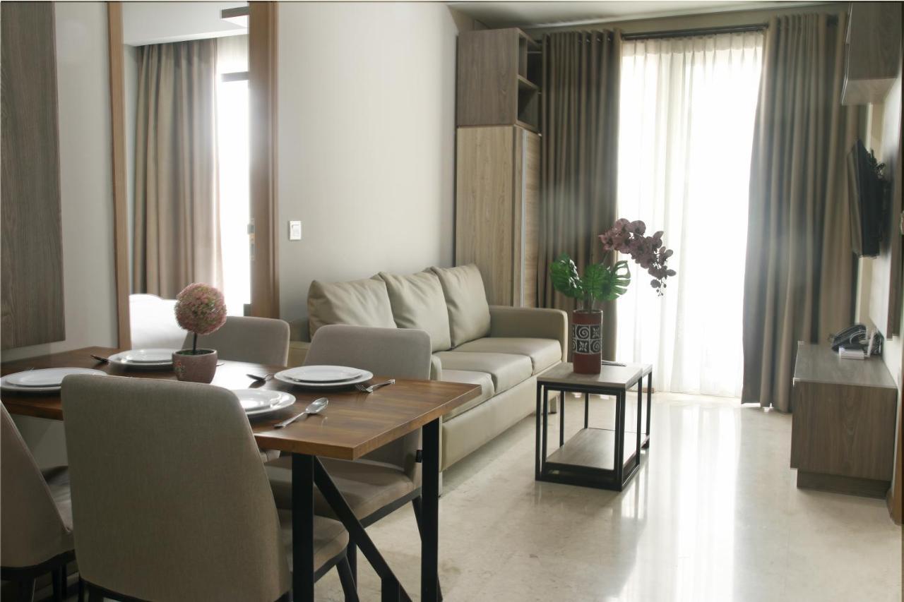 Graha Makara Suite Hotel & Residence Cikarang Exterior foto